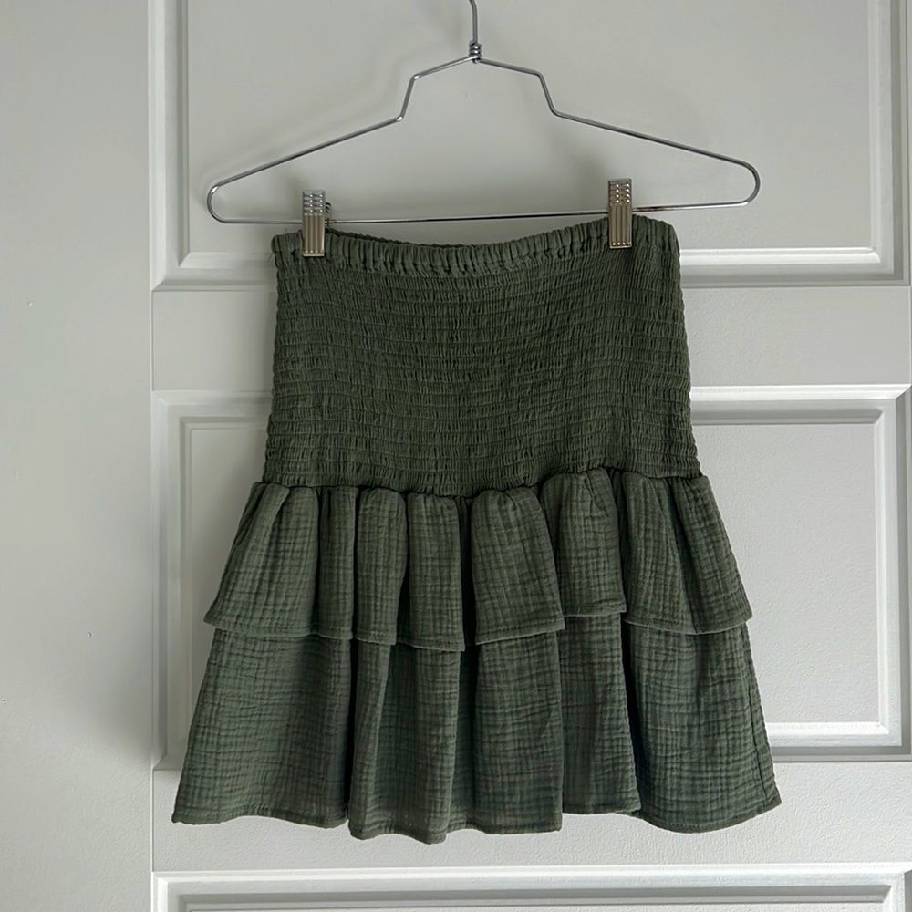 Cotton on green skirt